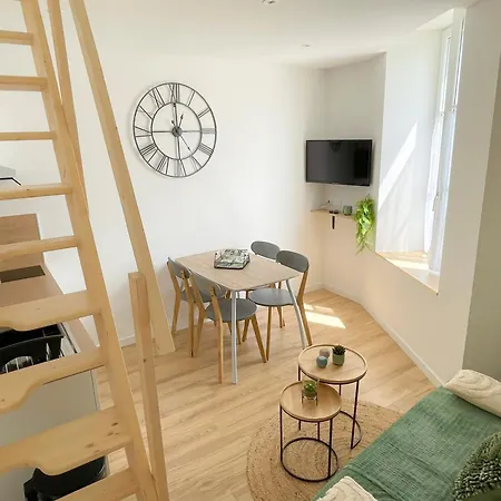 Appartement T2 Parthenay Esterno foto